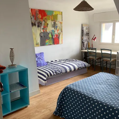 Bed and Breakfast Spacieuse Et Lumineuse *